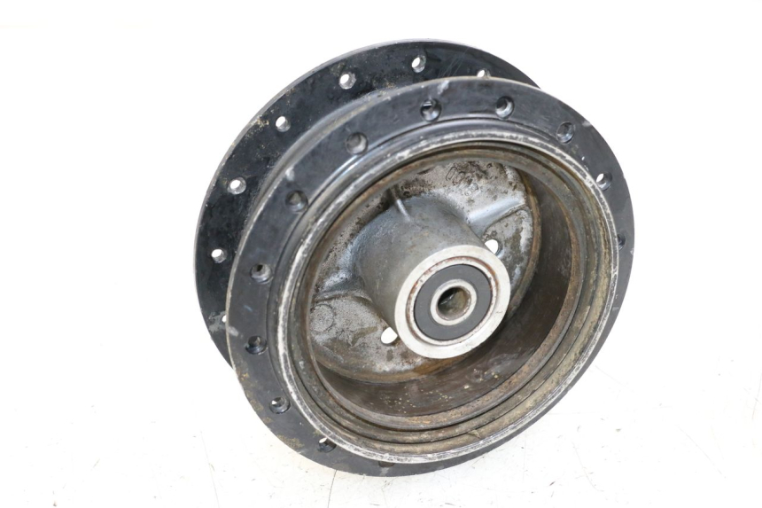 photo de REAR WHEEL HUB YAMAHA PW 80 (1983 - 2014) - Zoom on usage condition
