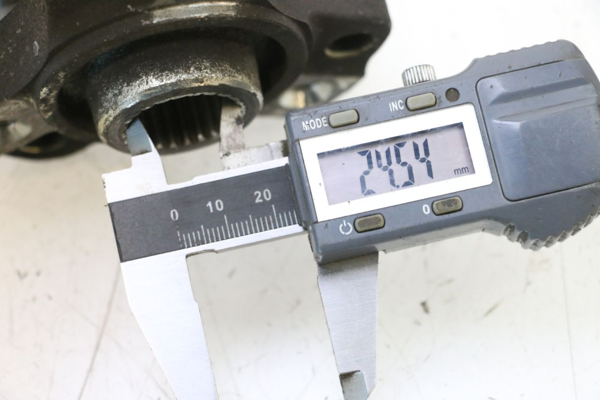 photo de REAR WHEEL HUB PEUGEOT SATELIS COMPRESSOR K15 125 (2006 - 2009) - Component detail
