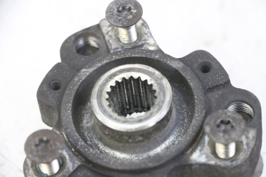 photo de REAR WHEEL HUB PEUGEOT SATELIS 125 (2013 - 2018) - Alternative perspective