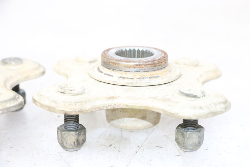 photo de REAR WHEEL HUB YAMAHA YFM BRUIN 350 (2003 - 2009) - Fixing points details