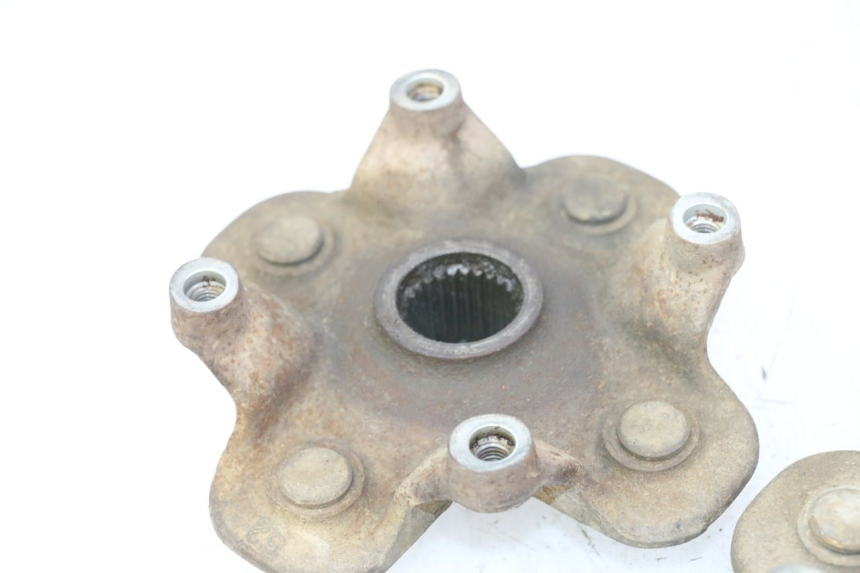 photo de REAR WHEEL HUB YAMAHA YFM GRIZZLY 550 (2008 - 2015) - Alternative perspective