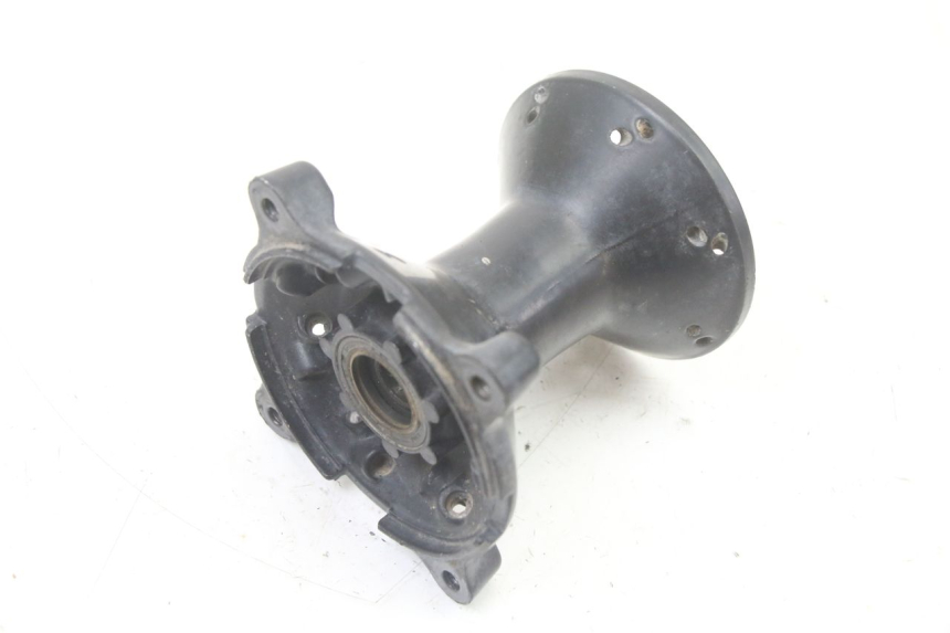 photo de FRONT WHEEL HUB HONDA CR 85 (2003 - 2007) - Alternative perspective