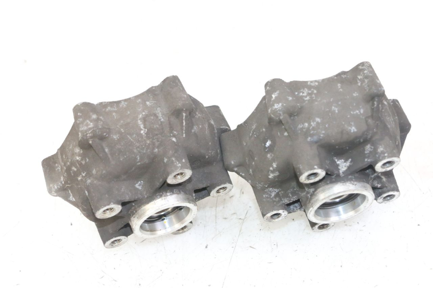 photo de FRONT WHEEL HUB PIAGGIO IE MP3 YOURBAN 300 (2011 - 2016) - Zoom on usage condition