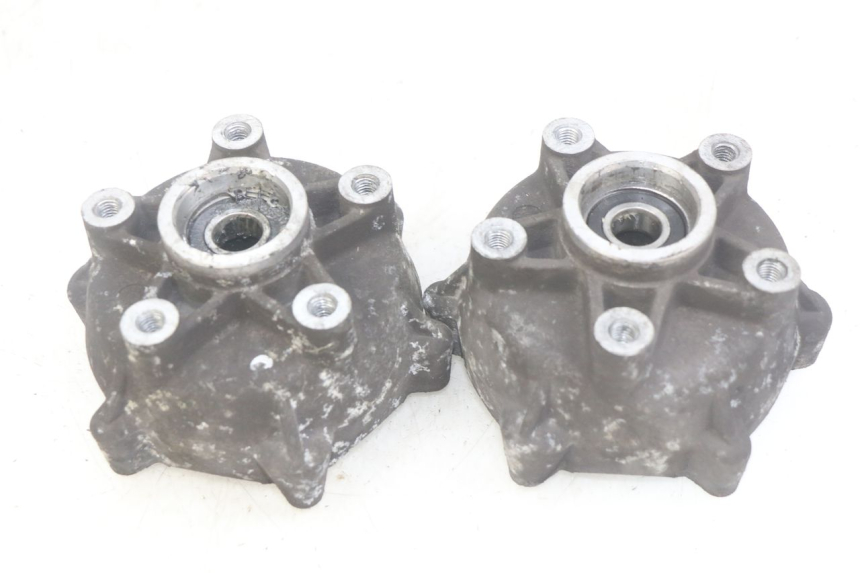 photo de FRONT WHEEL HUB PIAGGIO MP3 LT 400 (2007 - 2012) - Zoom on usage condition