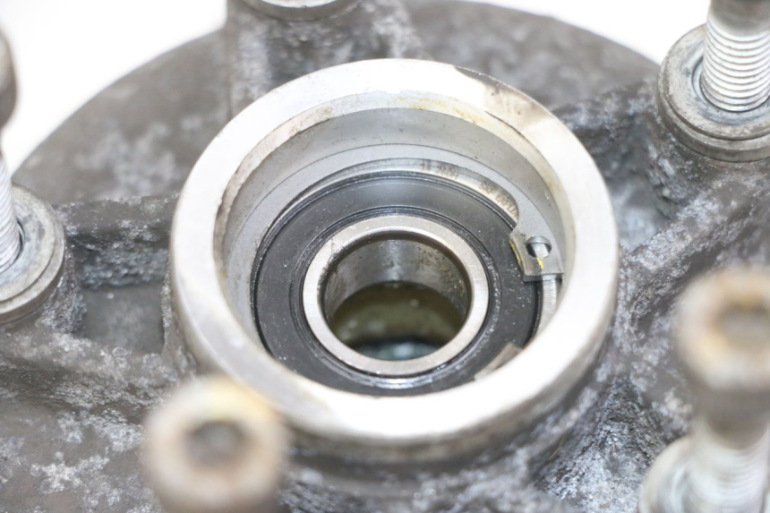 photo de FRONT WHEEL HUB PIAGGIO MP3 LT 300 (2010 - 2016) - Zoom on usage condition