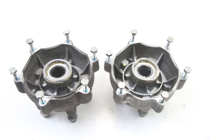 photo de FRONT WHEEL HUB PIAGGIO MP3 500 (2014 - 2017) - Component detail