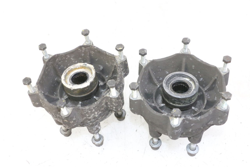 photo de FRONT WHEEL HUB PIAGGIO MP3 500 (2011 - 2015) - Alternative perspective