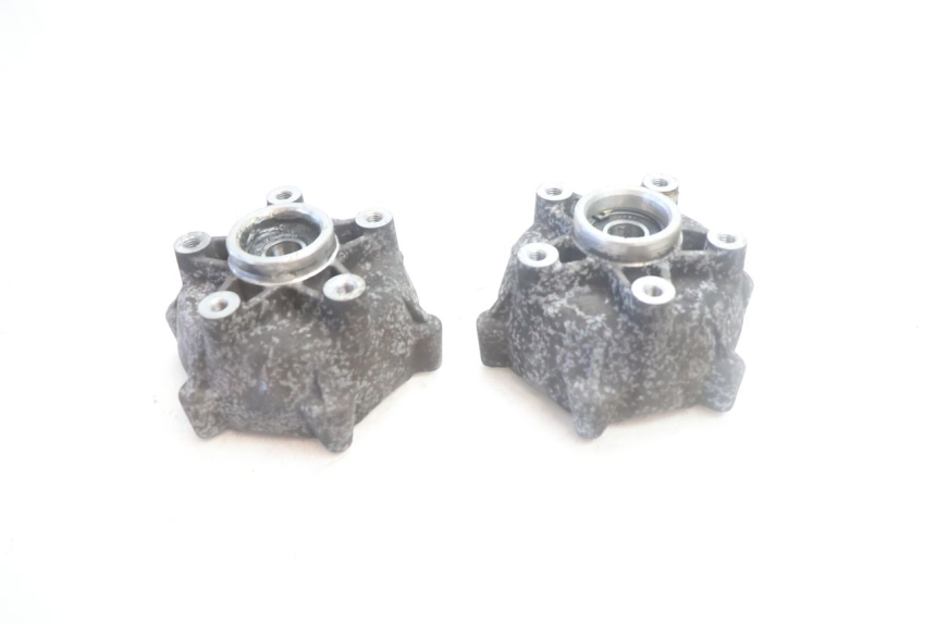 photo de FRONT WHEEL HUB PIAGGIO MP3 500 (2016 - 2018) - Alternative perspective