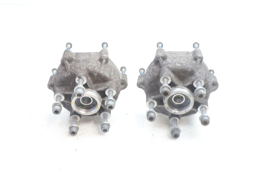 photo de FRONT WHEEL HUB PIAGGIO MP3 500 (2016 - 2018) - Zoom on usage condition