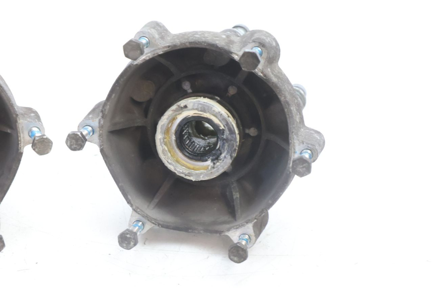photo de FRONT WHEEL HUB PIAGGIO MP3 500 (2016 - 2018) - Product overview