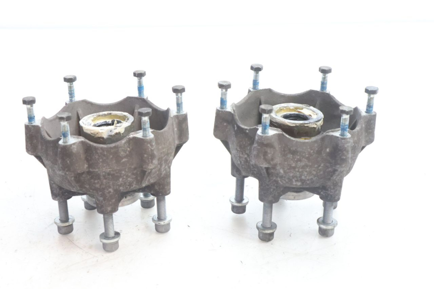 photo de FRONT WHEEL HUB PIAGGIO MP3 500 (2016 - 2018) - Surface and material condition