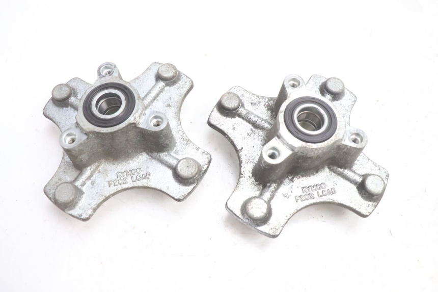 photo de FRONT WHEEL HUB KYMCO MXU R 250 (2004 - 2010) - Fixing points details
