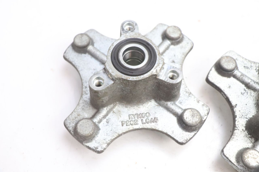 photo de FRONT WHEEL HUB KYMCO MXU R 250 (2004 - 2010) - Surface and material condition