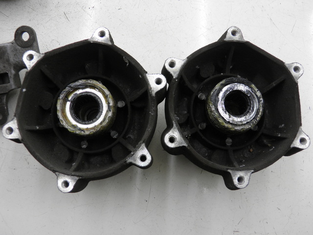 photo de FRONT WHEEL HUB PIAGGIO MP3 RL 125 (2006 - 2014) - Component detail