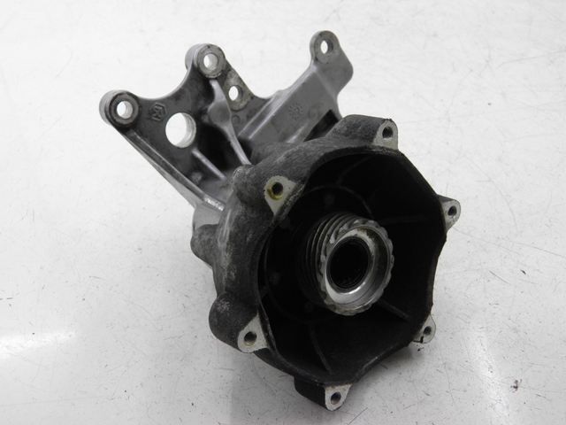 photo de FRONT WHEEL HUB PIAGGIO MP3 RL 125 (2008 - 2009) - Alternative perspective