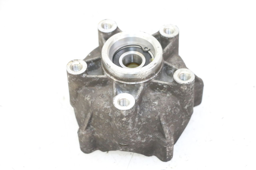 photo de FRONT WHEEL HUB PIAGGIO VESPA S 2T 50 (2007 - 2014) - Alternative perspective