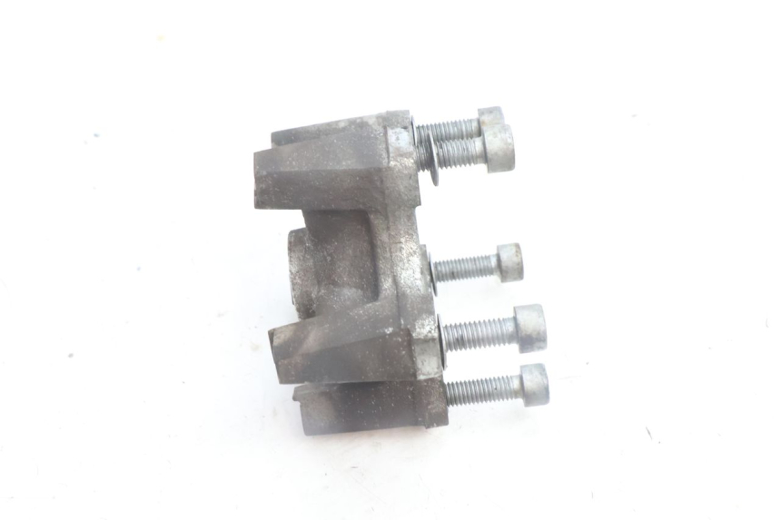 photo de FRONT WHEEL HUB GILERA RUNNER SP 50 (2002 - 2004) - Technical close-up