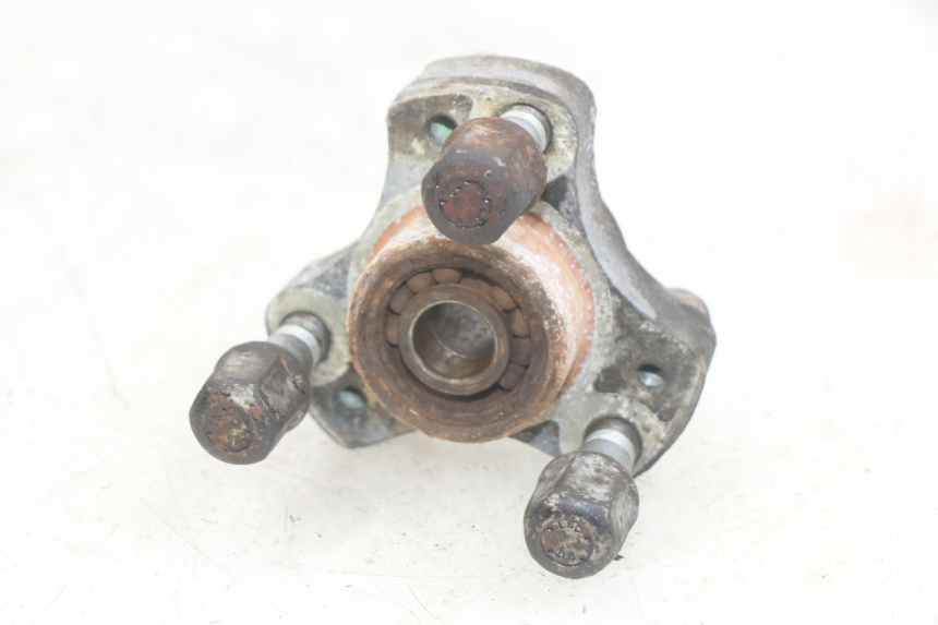 photo de FRONT WHEEL HUB PEUGEOT SPEEDFIGHT LC 50 (1996 - 2002) - Main view