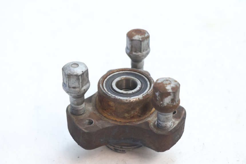 photo de FRONT WHEEL HUB PEUGEOT SPEEDFIGHT LC 50 (1996 - 2002) - Alternative perspective
