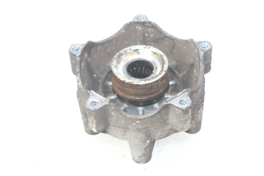 photo de FRONT WHEEL HUB PIAGGIO VESPA PRIMAVERA 2T 50 (2013 - 2018) - Technical close-up