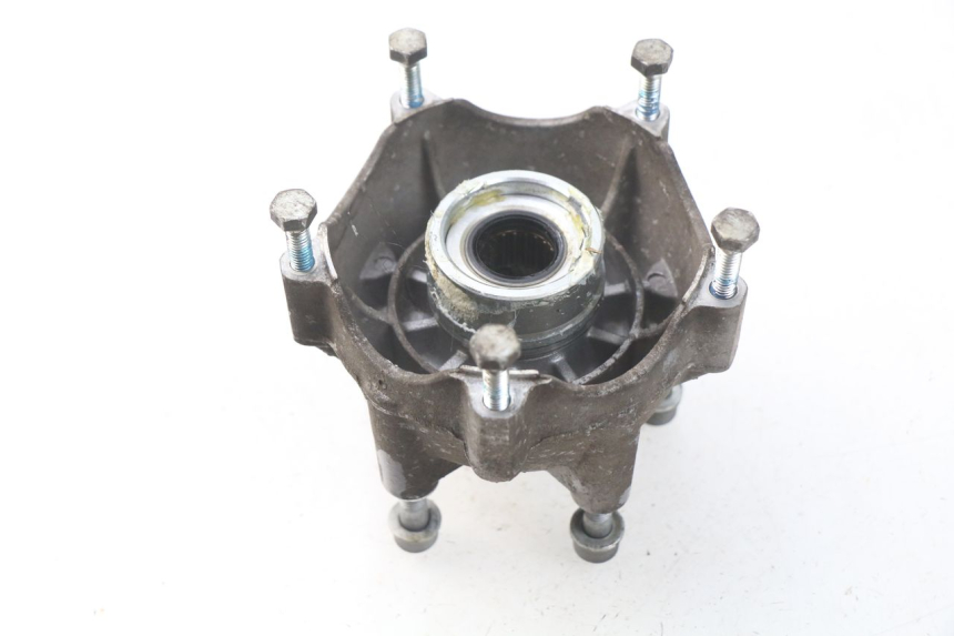 photo de FRONT WHEEL HUB PIAGGIO VESPA SPRINT 2T 50 (2014 - 2018) - Component detail