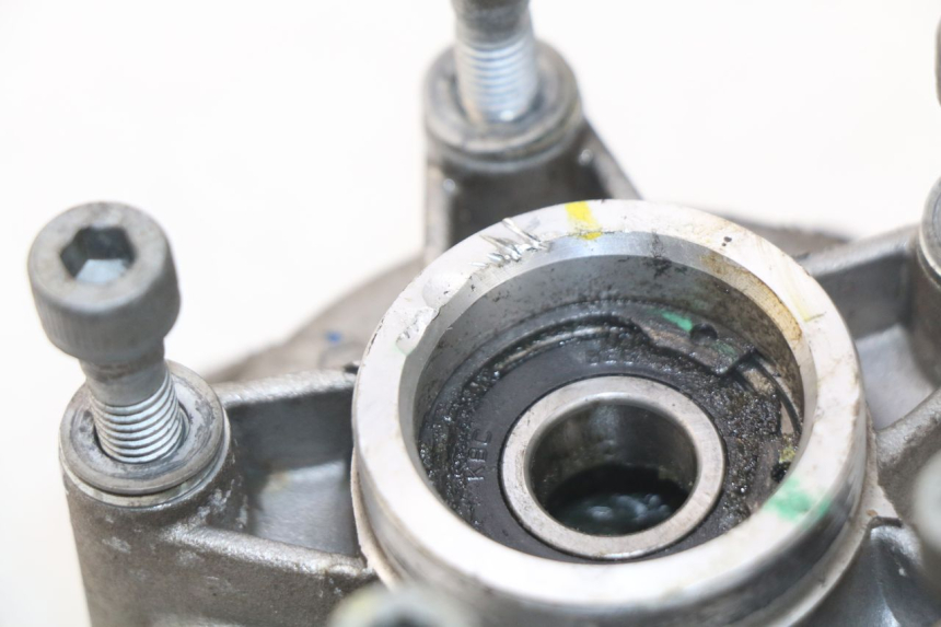 photo de FRONT WHEEL HUB PIAGGIO VESPA SPRINT 2T 50 (2014 - 2018) - Technical close-up