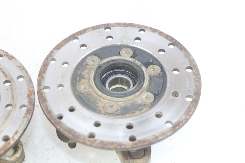 photo de FRONT WHEEL HUB SHINERAY XY250 STXE 250 (2006 - 2012) - Markings and original references