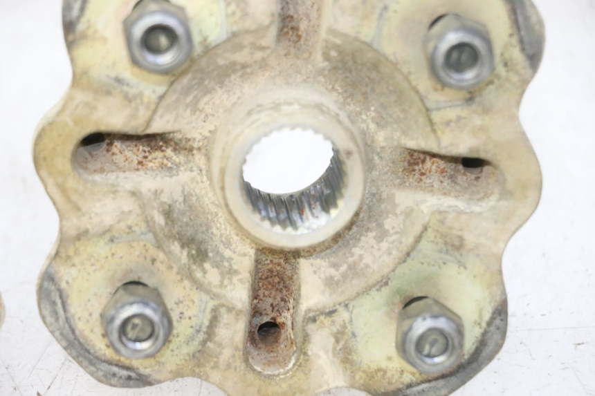 photo de FRONT WHEEL HUB YAMAHA YFM BRUIN 350 (2003 - 2009) - Markings and original references