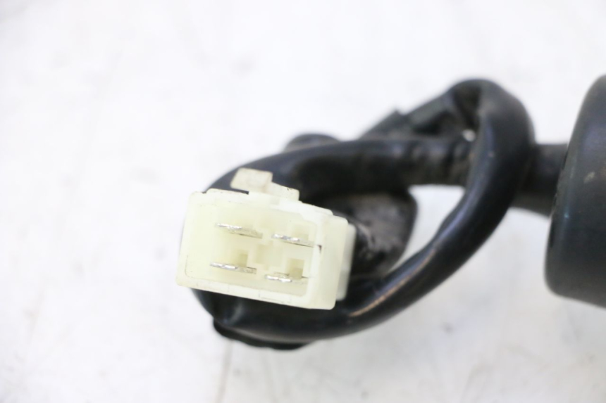 photo de IGNITION SWITCH PEUGEOT CITYSTAR 2T 50 (2018 - 2021) - Surface and material condition