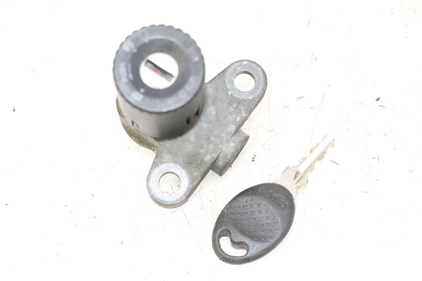 photo de IGNITION SWITCH APRILIA ETX 125 (1998 - 2002) - Main view