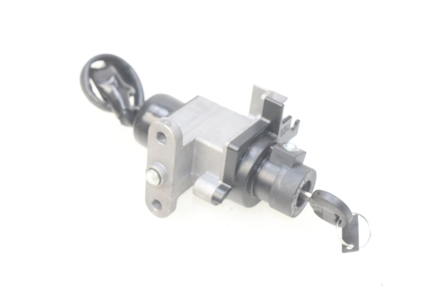 photo de IGNITION SWITCH PEUGEOT KISBEE 2T 50 (2010 - 2017) - Component detail