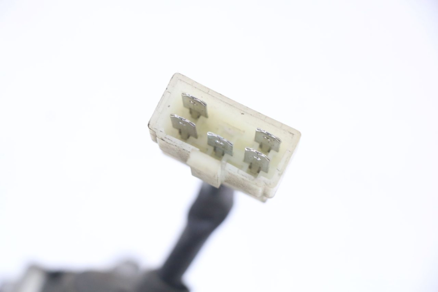 photo de IGNITION SWITCH SYM ORBIT 50 (2008 - 2010) - Fixing points details