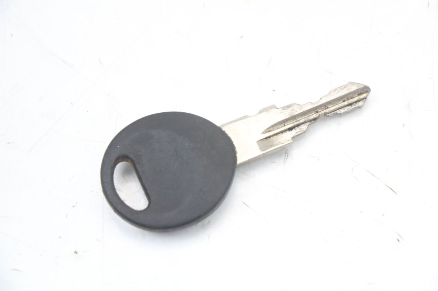 photo de ignition switch MBK OVETTO ONE 2T 50 (2013 - 2017) - Surface and material condition