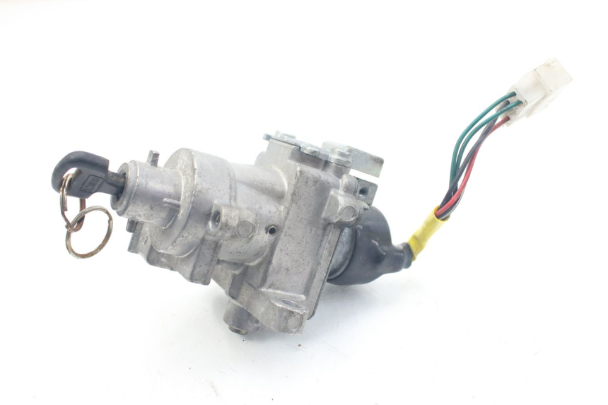 photo de IGNITION SWITCH KYMCO PEOPLE 250 (2004 - 2008) - Alternative perspective