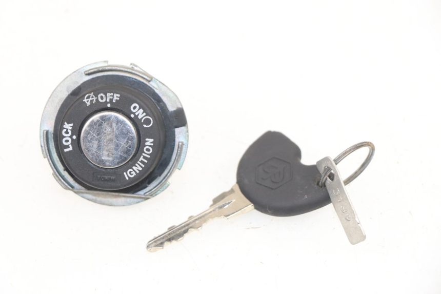 photo de IGNITION SWITCH PIAGGIO ZIP 2T 50 (2009 - 2019) - Component detail