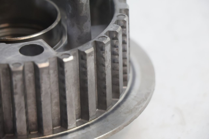 photo de CLUTCH HUB HARLEY DAVIDSON ROAD GLIDE FLTRXSE 1920 (2018 - 2022) - Technical close-up