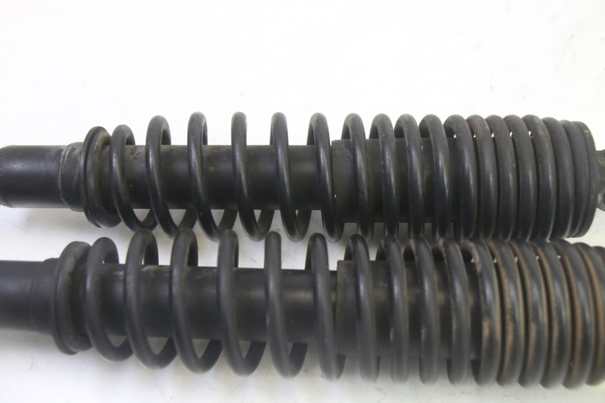 photo de REAR SHOCK ABSORBER PAIR YAMAHA CYGNUS X INJECTION 125 (2007 - 2013) - Technical close-up