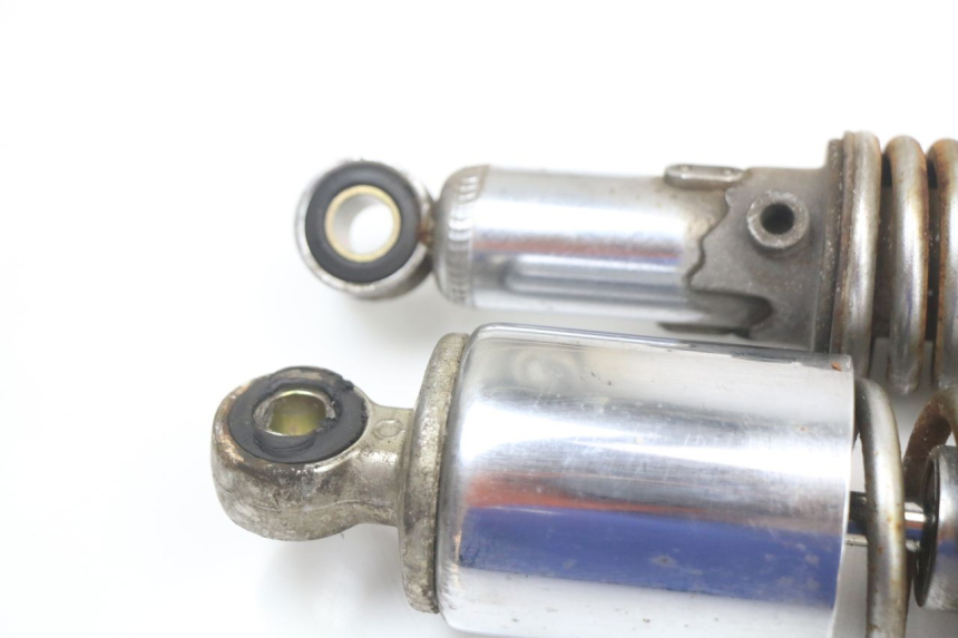 photo de REAR SHOCK ABSORBER SUZUKI GN 125 (1997 - 2000) - Alternative perspective