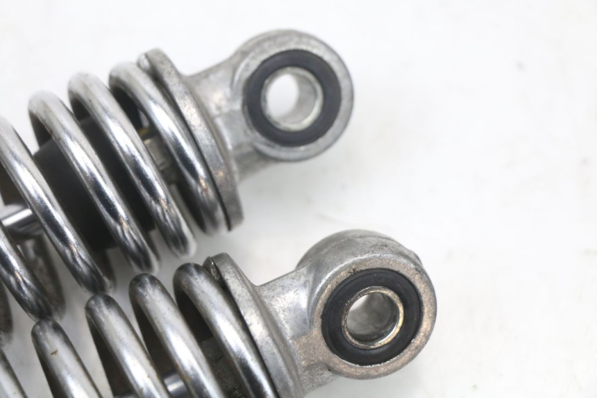 photo de REAR SHOCK ABSORBER SUZUKI GSX E 250 (1982 - 1983) - Surface and material condition