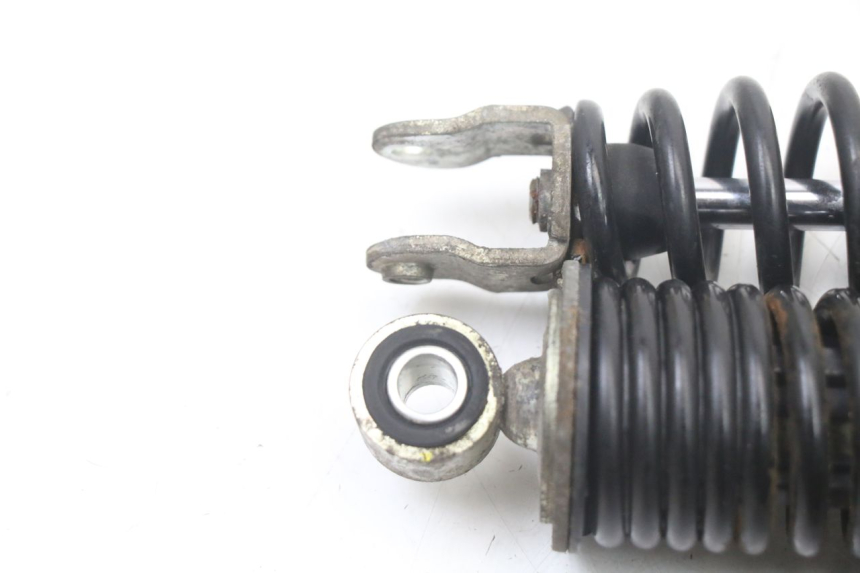 photo de REAR SHOCK ABSORBER HONDA PCX (JF57/JF64) 125 (2014 - 2018) - Technical close-up