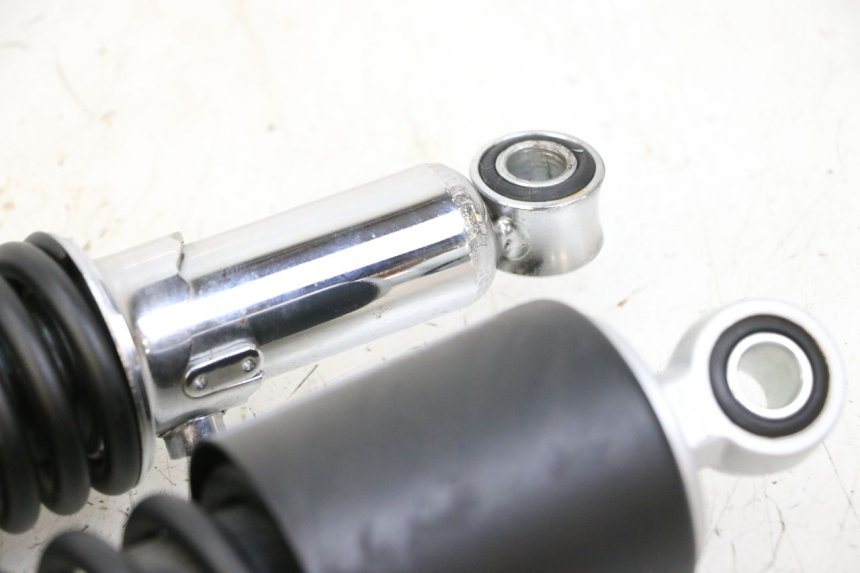 photo de REAR SHOCK ABSORBER KIDEN KD125-G 125 (2018 - 2022) - Fixing points details