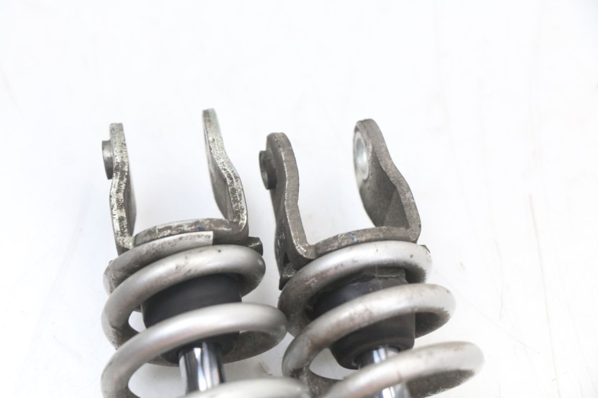 photo de REAR SHOCK ABSORBER PAIR HONDA PCX (JF28) 125 (2009 - 2011) - Alternative perspective