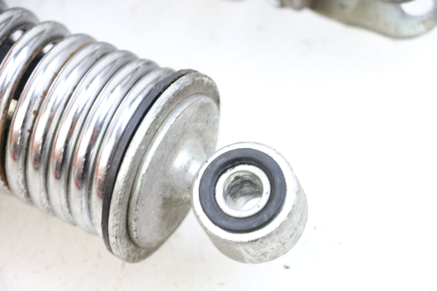 photo de REAR SHOCK ABSORBER PAIR HONDA PCX (JF47) 125 (2012 - 2013) - Surface and material condition