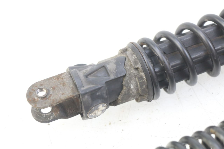 photo de REAR SHOCK ABSORBER PAIR PEUGEOT SATELIS COMPRESSOR K15 125 (2006 - 2009) - Fixing points details