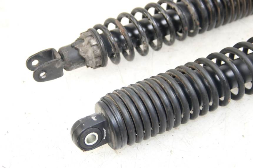 photo de REAR SHOCK ABSORBER MBK SKYCRUISER 125 (2006 - 2009) - Technical close-up