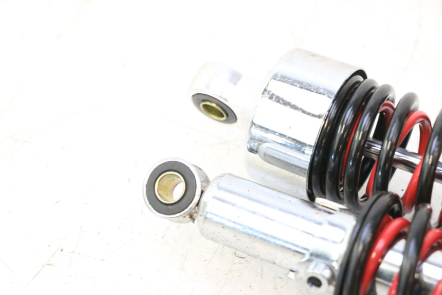photo de REAR SHOCK ABSORBER YAMASAKI STREET 50 (2013 - 2018) - Focus on structure