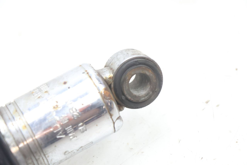 photo de REAR SHOCK ABSORBER BOOM TRIKE FUN 500 (2004 - 2010) - Fixing points details