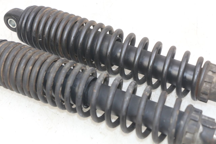 photo de REAR SHOCK ABSORBER PAIR YAMAHA X-MAX XMAX 250 (2006 - 2009) - Technical close-up