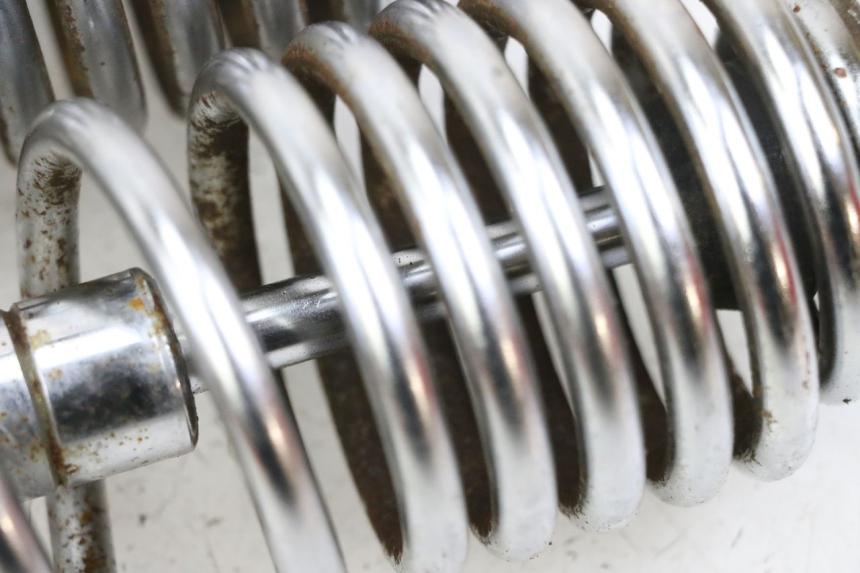 photo de REAR SHOCK ABSORBER YAMAHA XV VIRAGO 535 (1988 - 2004) - Zoom on usage condition