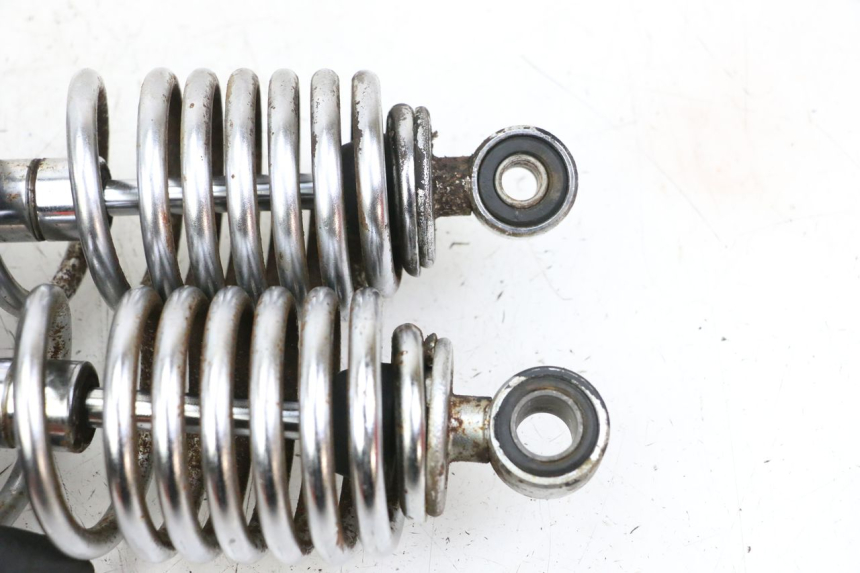 photo de REAR SHOCK ABSORBER YAMAHA XV VIRAGO 535 (1988 - 2004) - Fixing points details